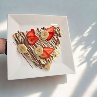 Strawberry Banana Crepe